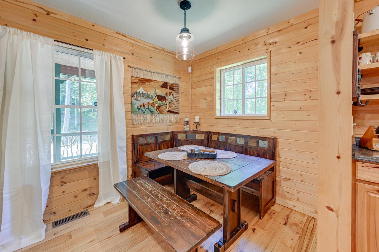 Smoky Mountain Cabin With Camping Area And Fire Pit! Whittier ภายนอก รูปภาพ