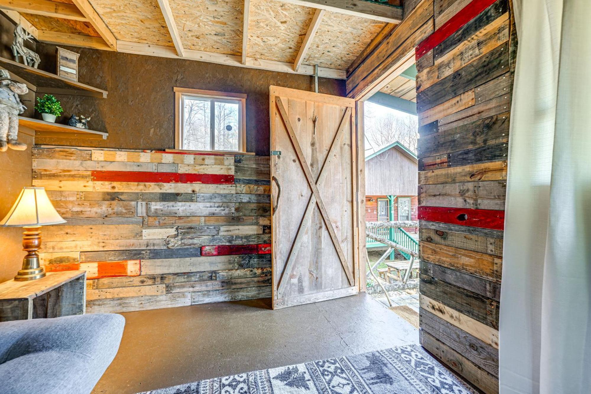 Smoky Mountain Cabin With Camping Area And Fire Pit! Whittier ภายนอก รูปภาพ