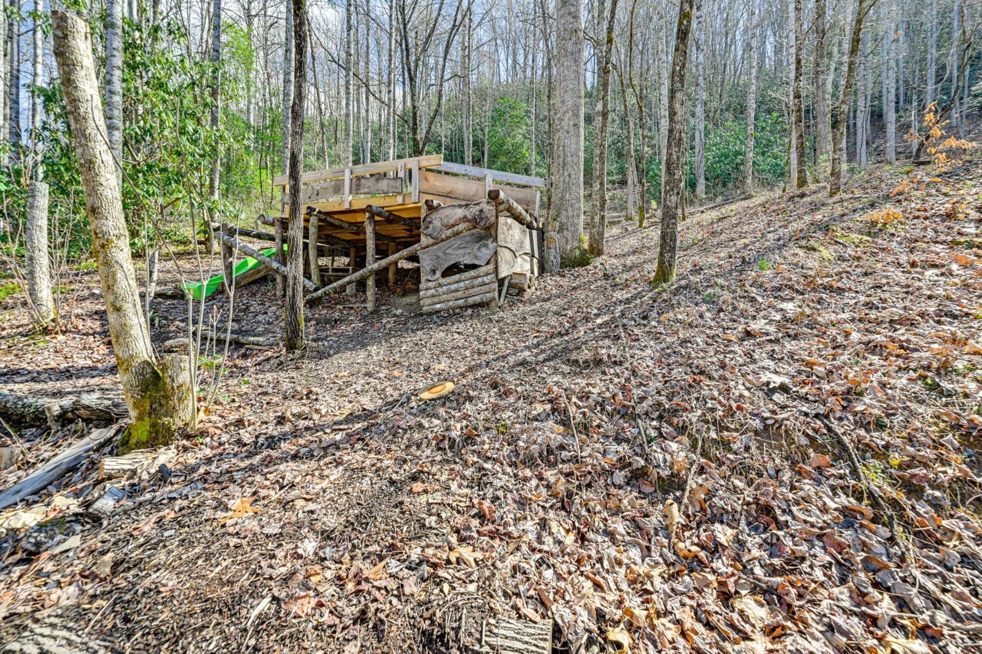 Smoky Mountain Cabin With Camping Area And Fire Pit! Whittier ภายนอก รูปภาพ